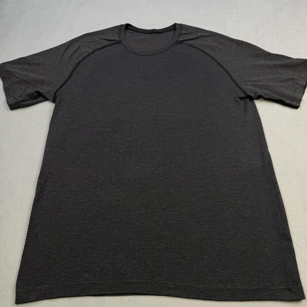 Lululemon Shirt Mens XL Dark Gray Short Sleeve Drysense Running Tee Athletic Top